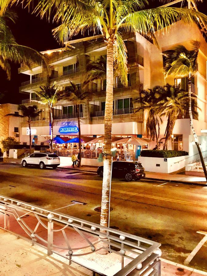 At De Soleil On Ocean Drive Appartamento